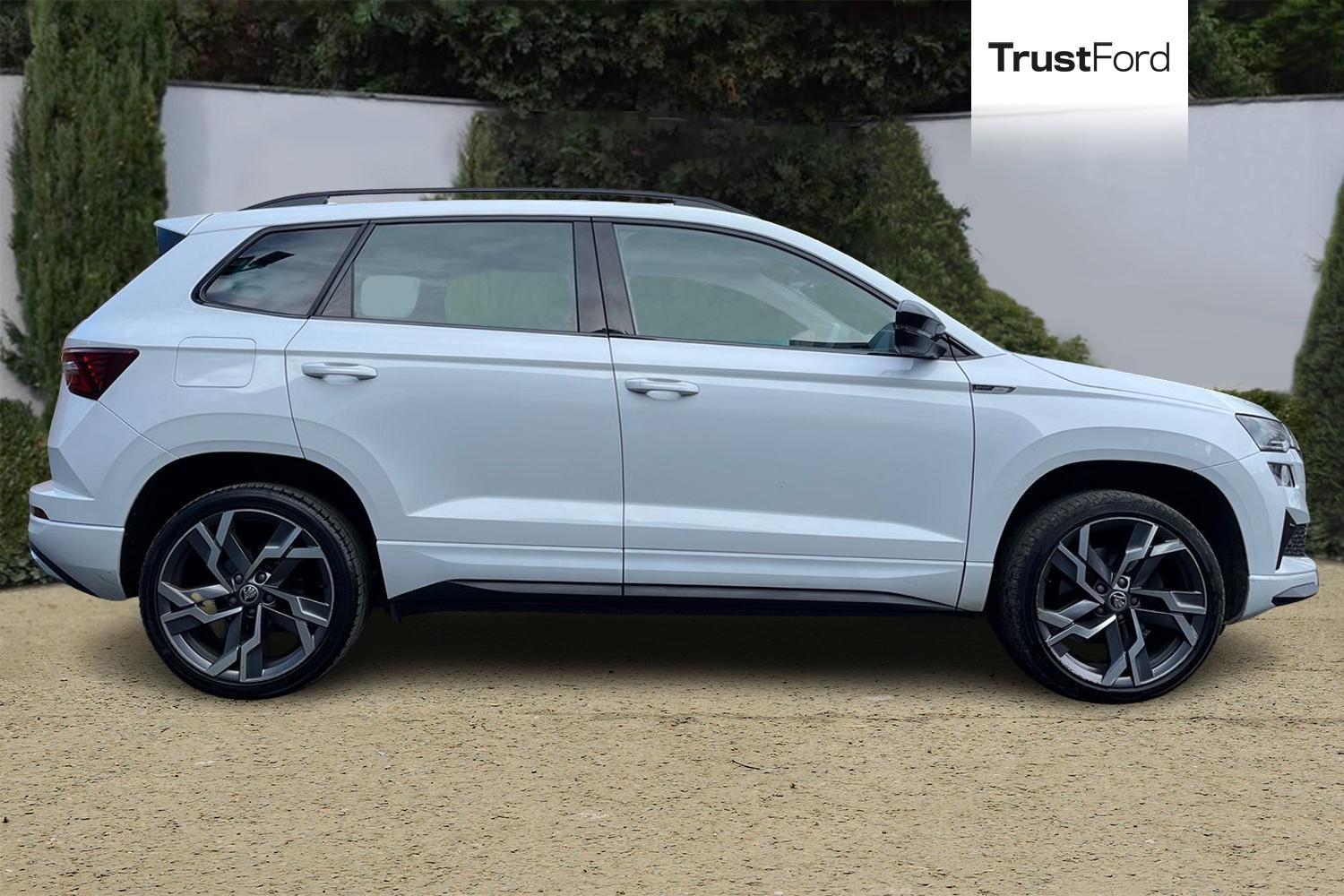 Skoda KAROQ Photo 2