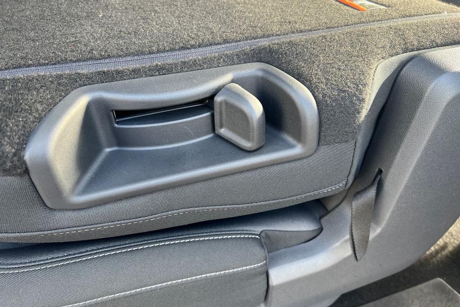 Used Ford TRANSIT CUSTOM WR75ZBF 22