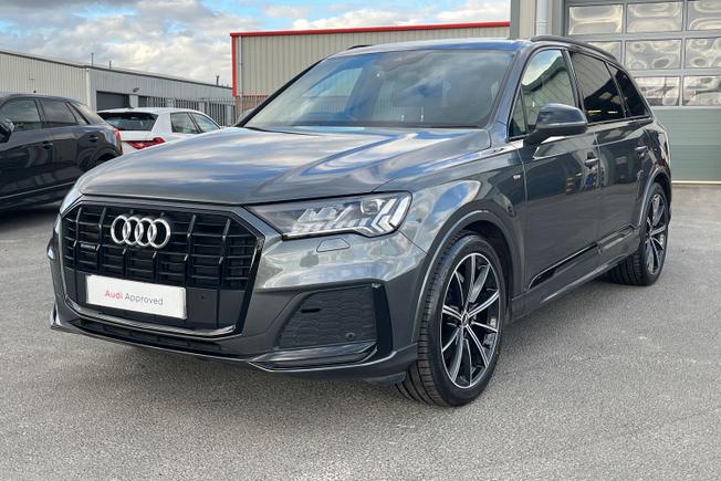 AUDI Q7 Photo 26
