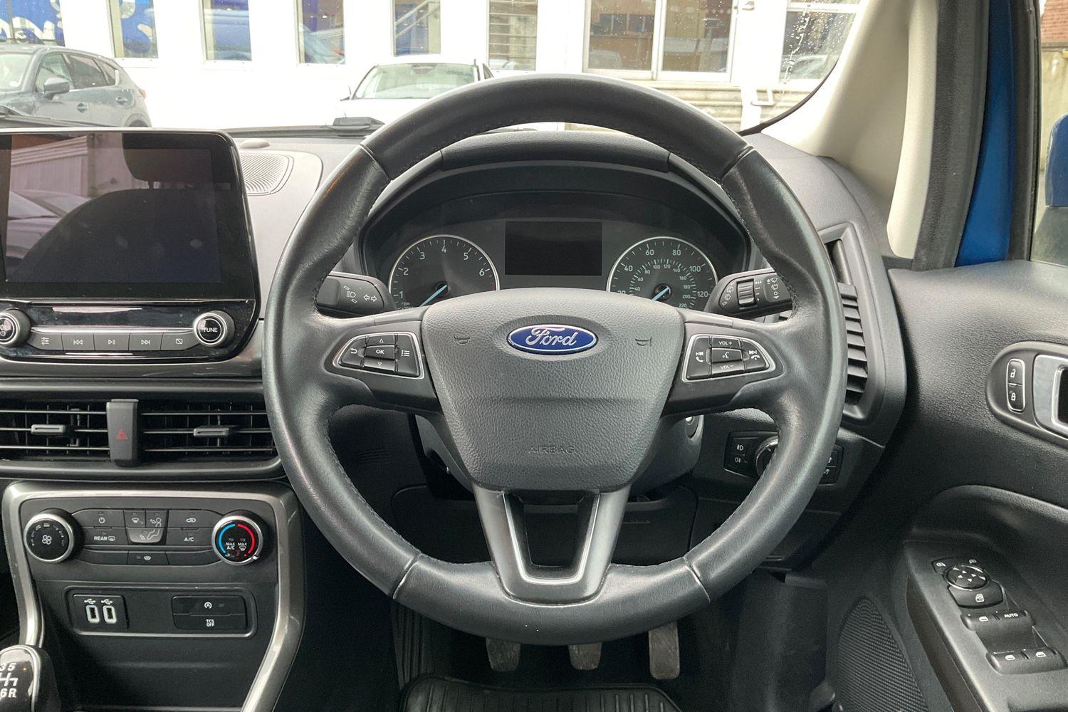 Ford ECOSPORT Photo 11