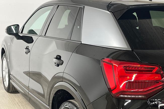 AUDI Q2 Photo 26