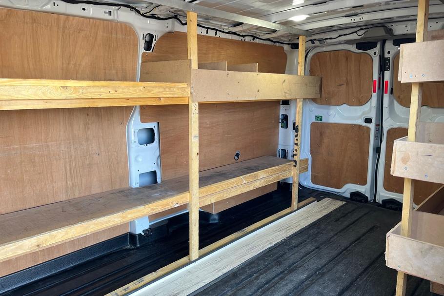 Used Ford TRANSIT CUSTOM EO24XNG 4