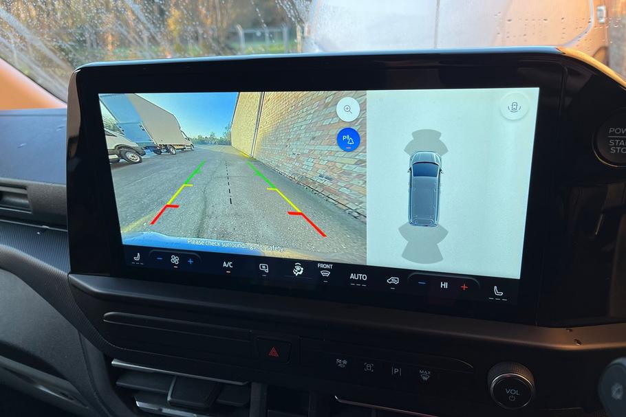 Used Ford TRANSIT CUSTOM 37