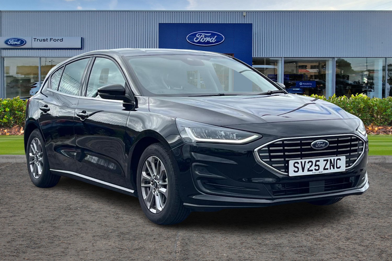 Ford FOCUS Photo 0