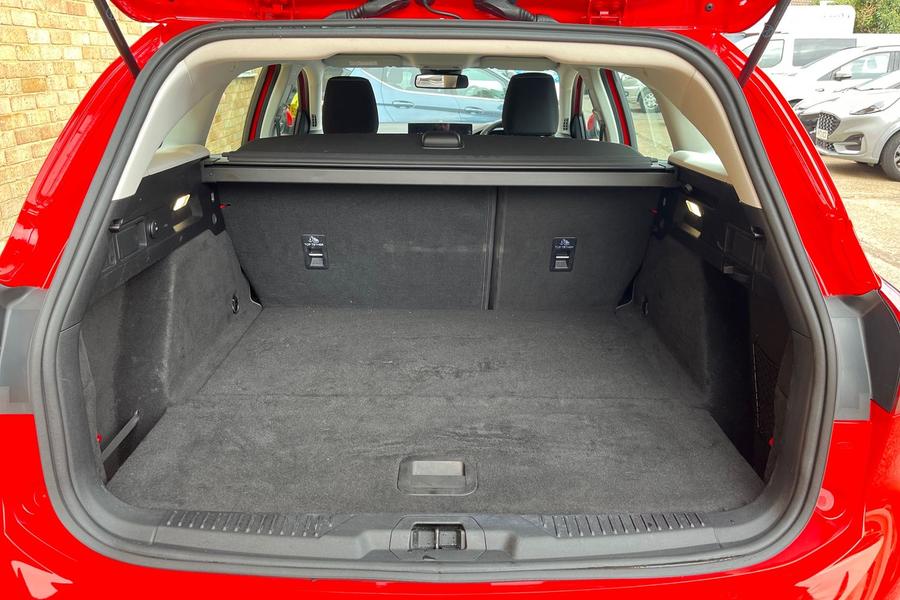 Ford FOCUS Photo autoimg-7631013c9ebe76a74f3bdeb7dd6e78fe8821e9ec.jpg