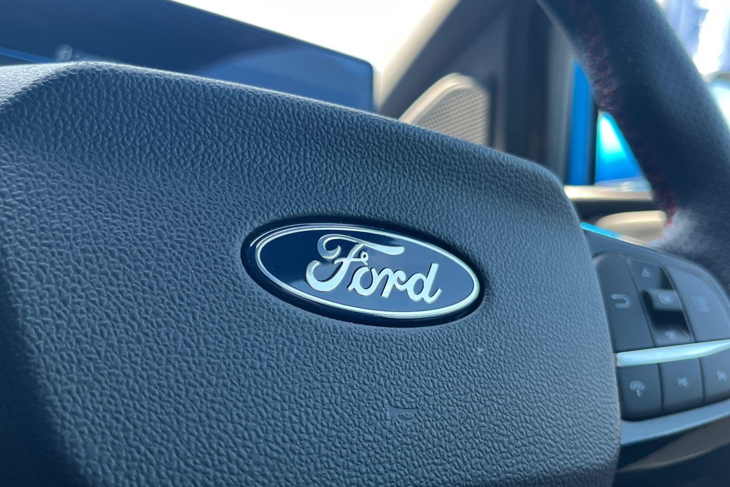 Ford Puma Photo 38