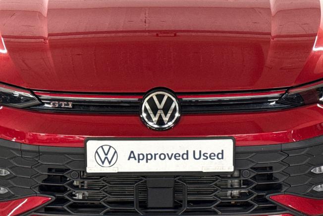 VOLKSWAGEN Golf Photo 39