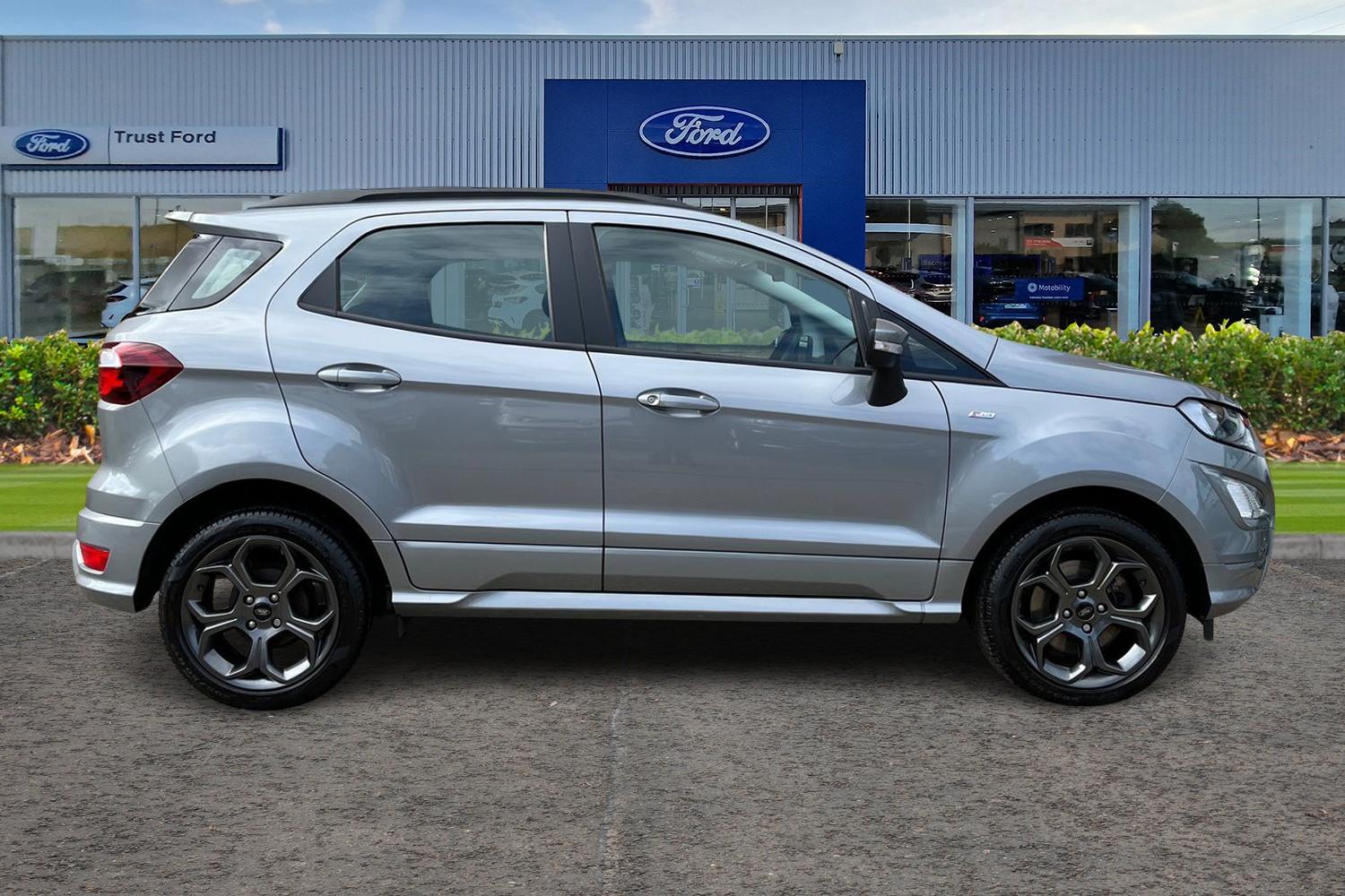 Ford ECOSPORT Photo 2