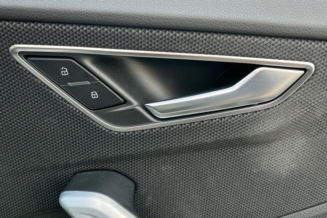 Audi Q2 Photo 28