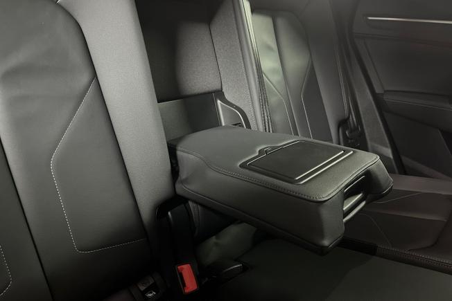 AUDI Q3 Photo 30