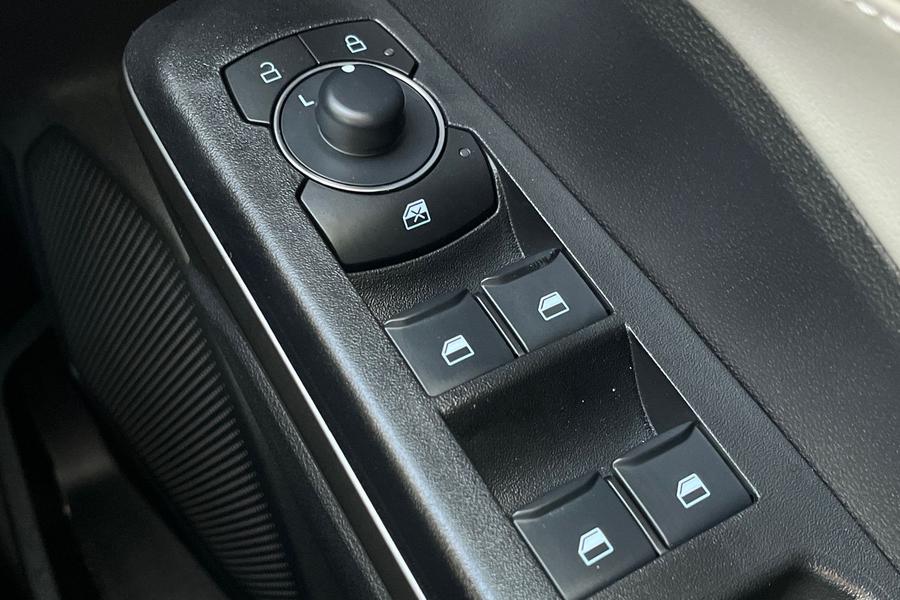 Ford PUMA Photo autoimg-7653a8fac9d15523b793f50ca31bf73f5815d8ef.jpg