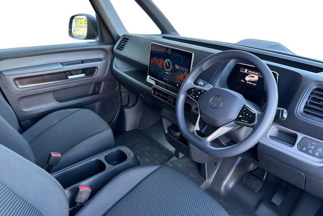 VOLKSWAGEN Id. Buzz Photo 10