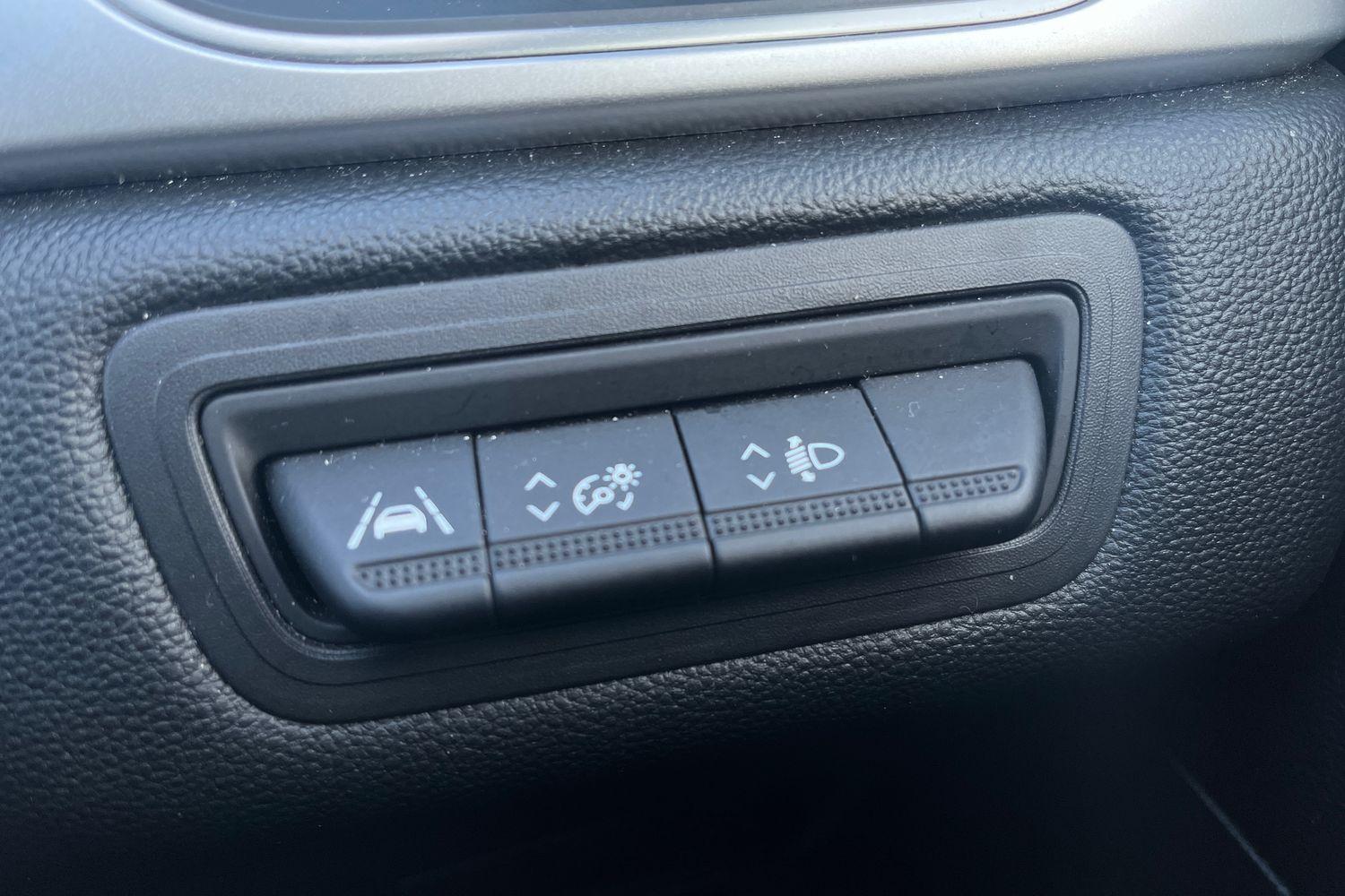 Renault CAPTUR Photo 22