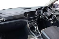VOLKSWAGEN T-Cross Photo 2