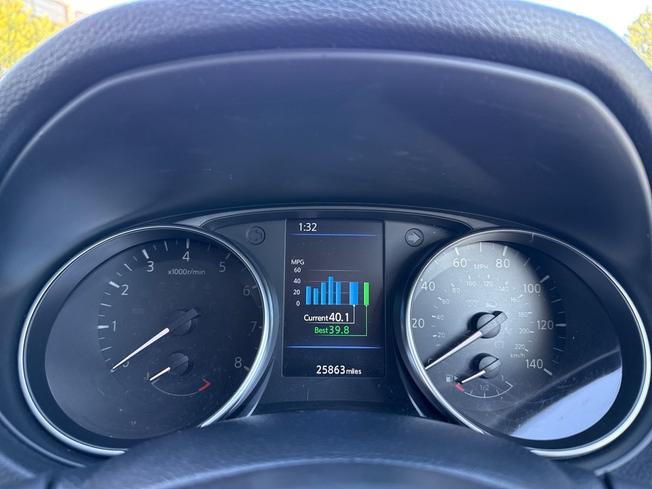 NISSAN Qashqai Photo 15