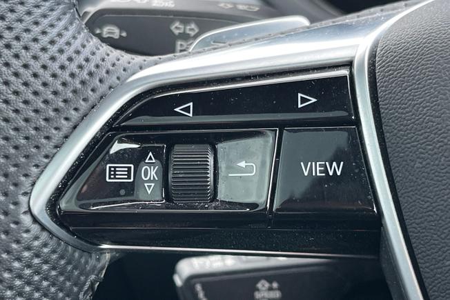 AUDI E-Tron Gt Photo 16