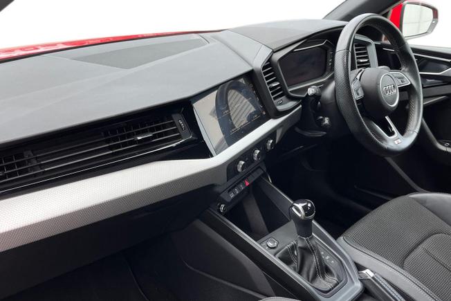Audi A1 Photo 2