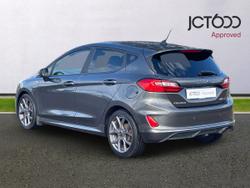 FORD Fiesta Photo 3