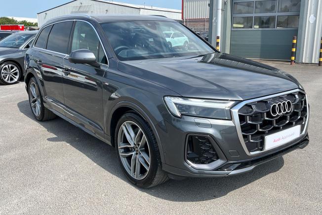 Audi Q7 Photo 43