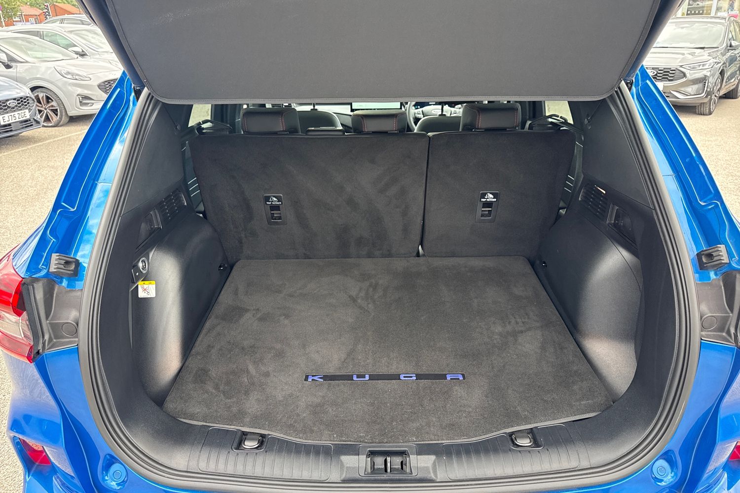 Ford KUGA Photo 20