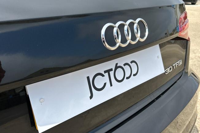 AUDI A3 Photo 42