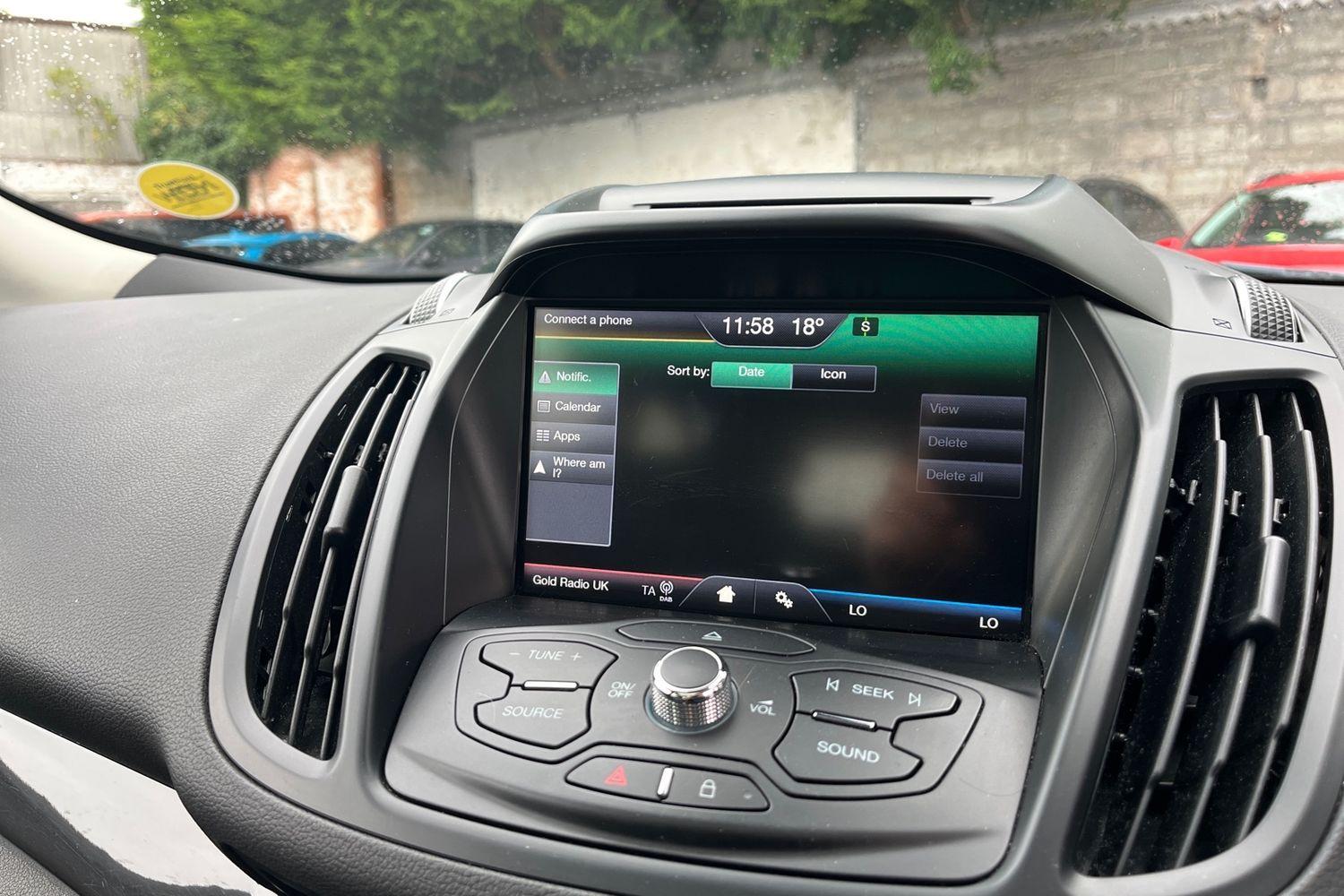 Ford KUGA Photo 31