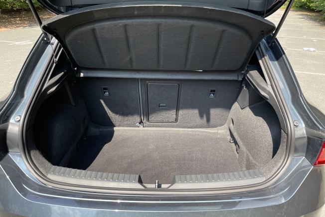 SEAT Leon Photo 12