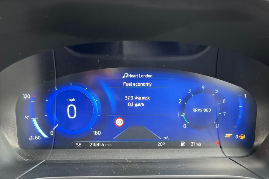 Ford KUGA Photo autoimg-7679e1d3bc2767273f9f97bdb981f69e473b77b1.jpg