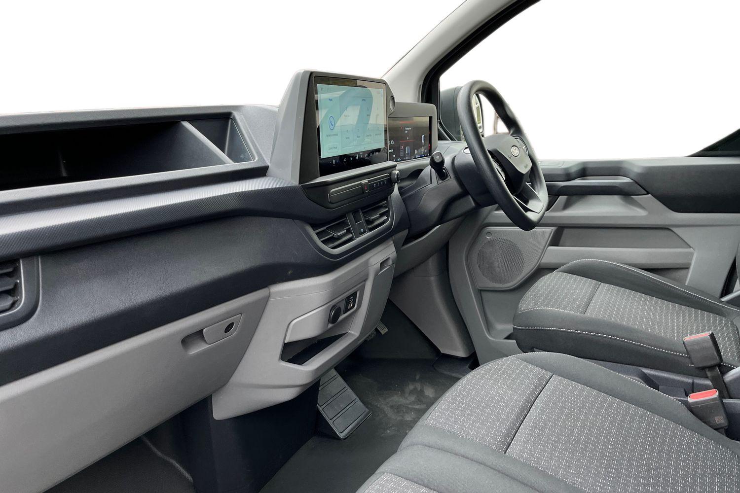 Ford TRANSIT CUSTOM Photo 2