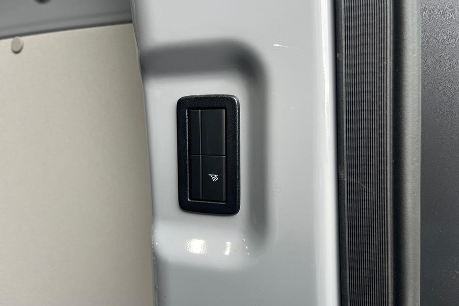 Ford TRANSIT CUSTOM Photo autoimg-7680bf6ecb96294733bc44624a0fa64c2029211a.jpg