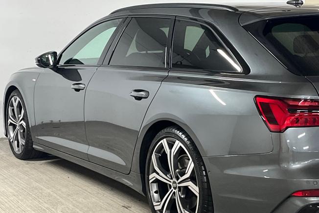 AUDI A6 Avant Photo 32