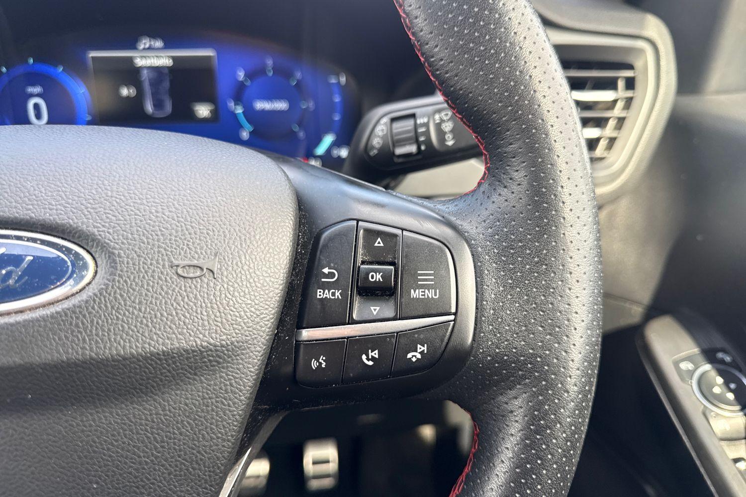 Ford KUGA Photo 33