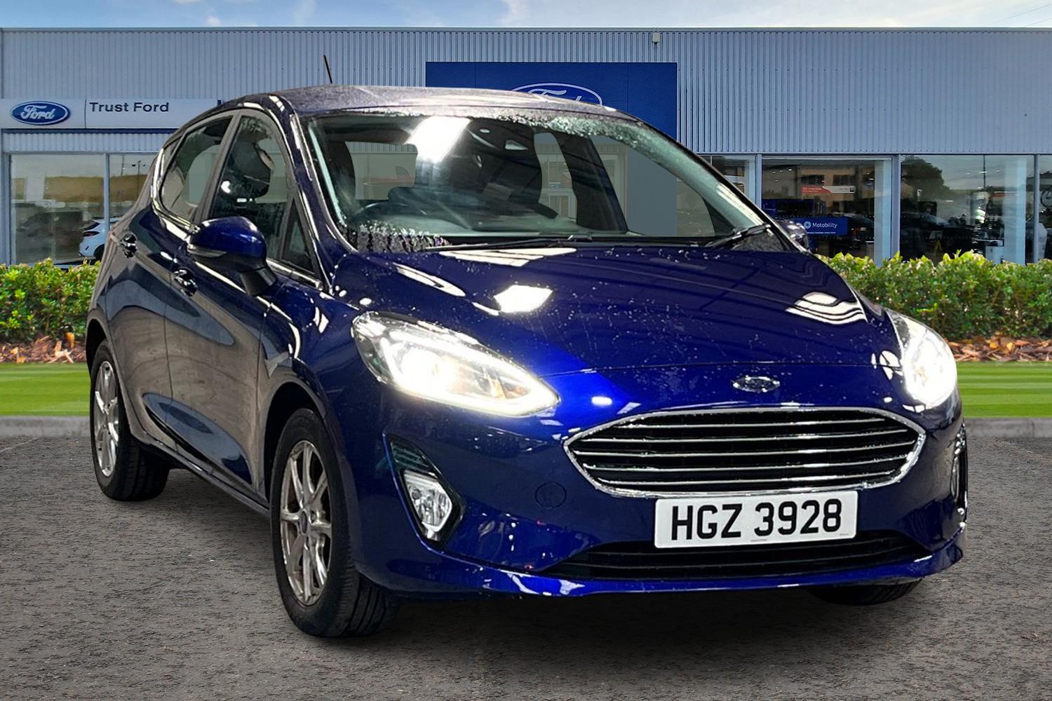 Ford FIESTA Photo 0