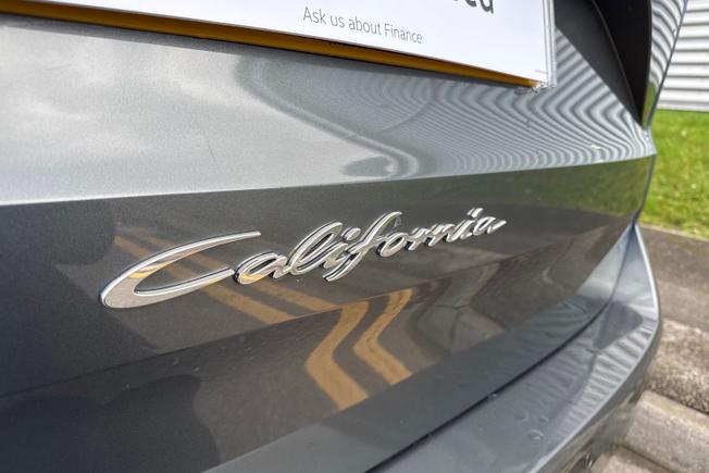 VOLKSWAGEN California Photo 29