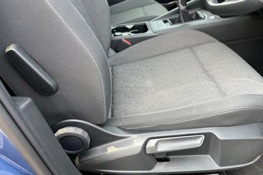 Volkswagen Golf Photo autoimg-769770b750782ef2538283de7177d5fa83162805.jpg