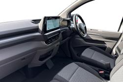 BMW Shuttle Photo 2