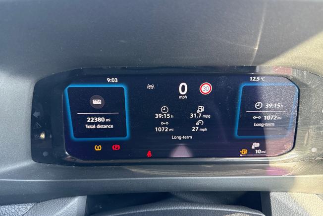 VOLKSWAGEN Crafter Photo 15