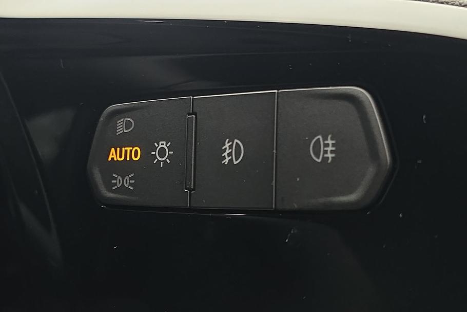 Used FORD TRANSIT CONNECT WV75YMM 26