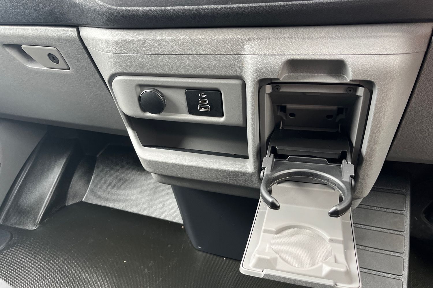 Ford TRANSIT CUSTOM Photo 25