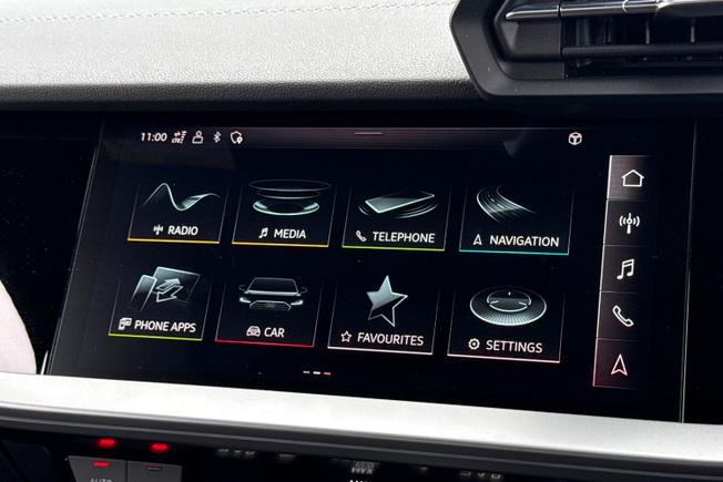 AUDI S3 Photo 29