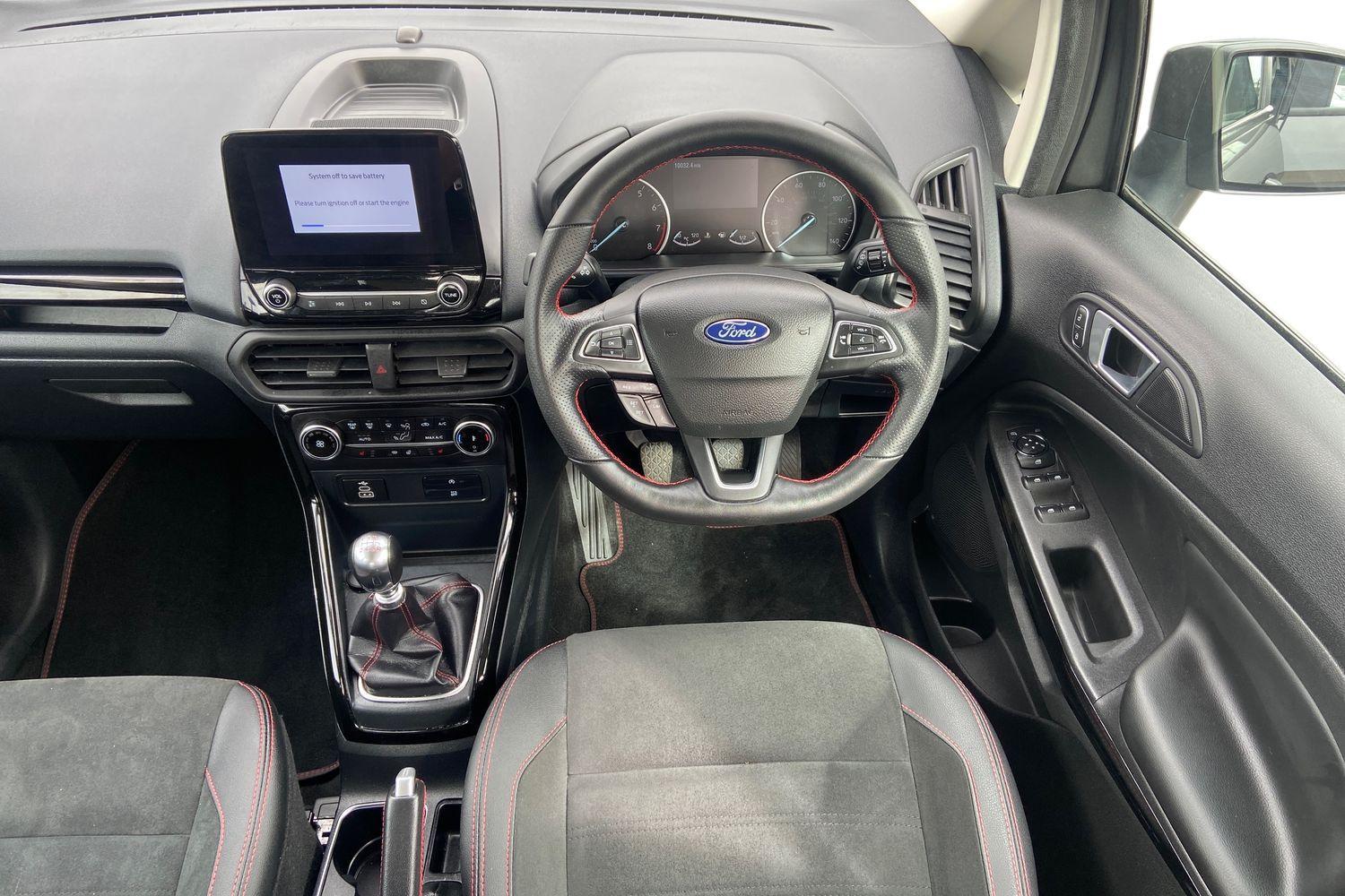 Ford ECOSPORT Photo 10