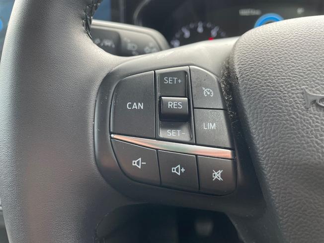 Ford Focus Photo 16