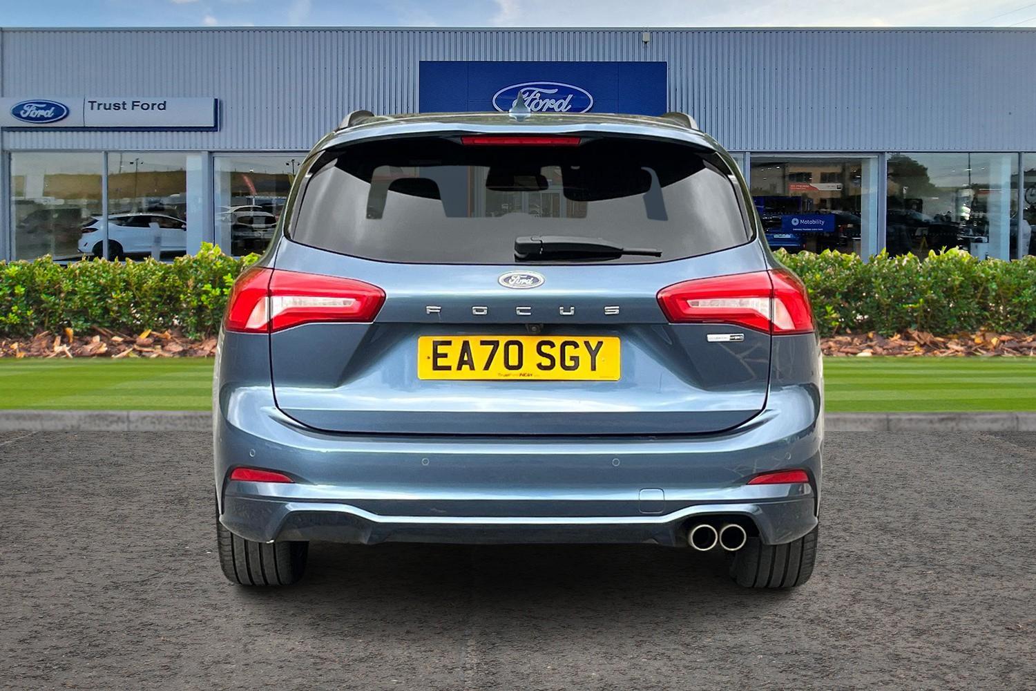 Ford Focus Photo 6
