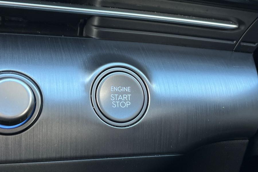 Hyundai KONA Photo autoimg-76ab73e9a1068e4890cae0fb7a4e26995ef7e763.jpg