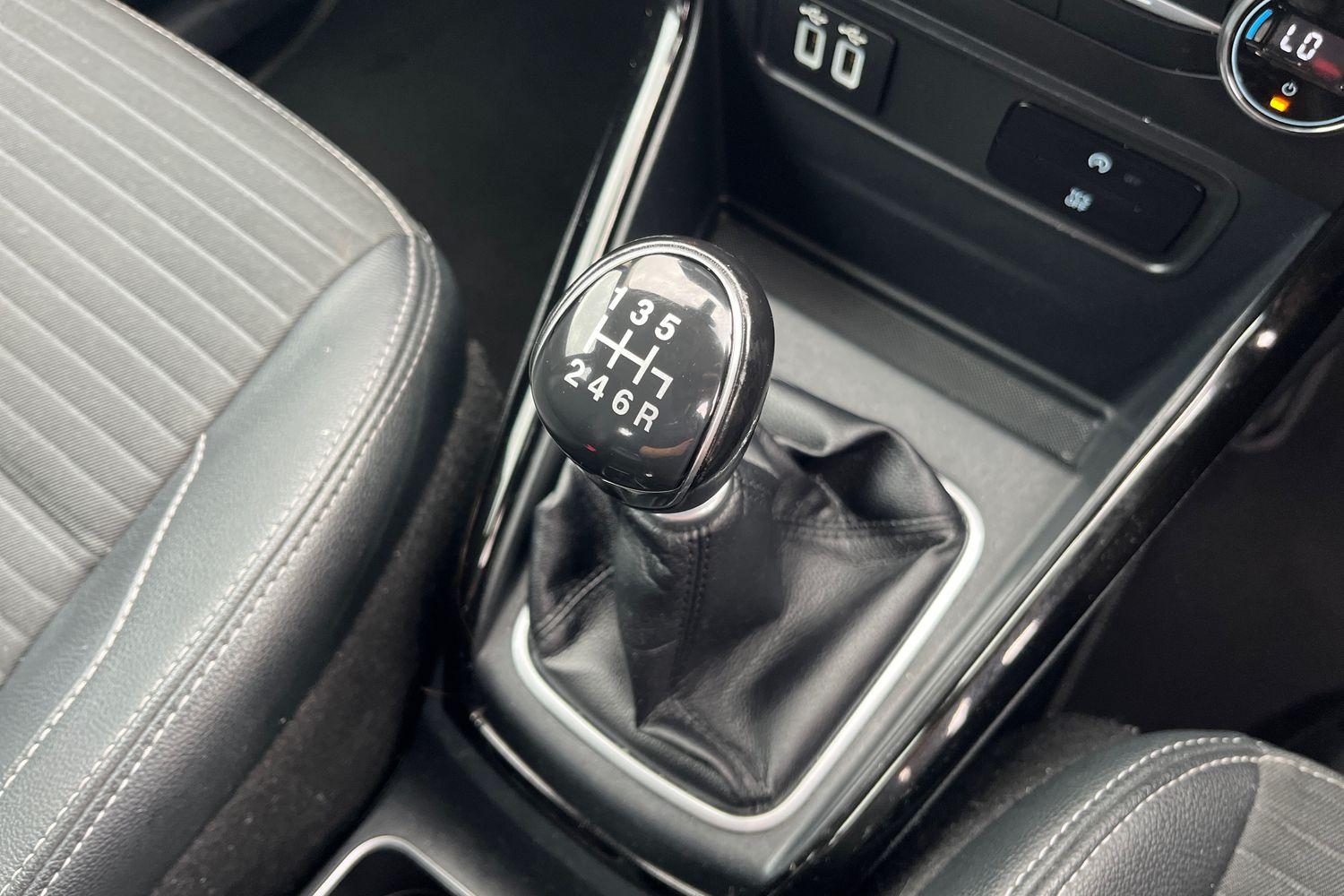 Ford ECOSPORT Photo 39