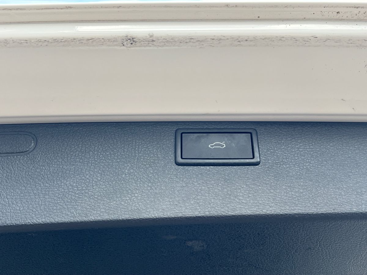 Volkswagen Caravelle Photo 25