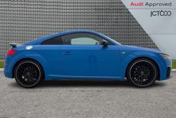 Audi TT Photo 4
