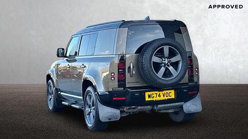Land Rover Defender Photo autoimg-76b514e446350172fffb7c7cd9f58ed0d0011a83.jpg