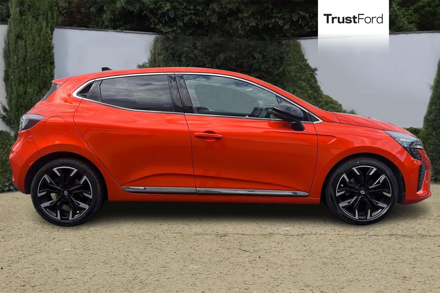 Renault CLIO Photo 2