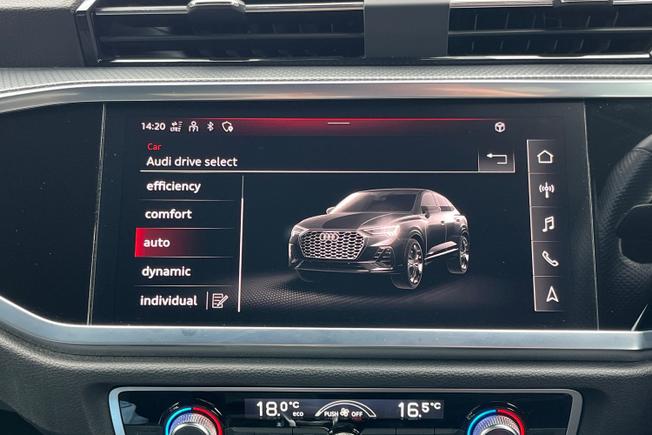 AUDI Q3 Photo 23